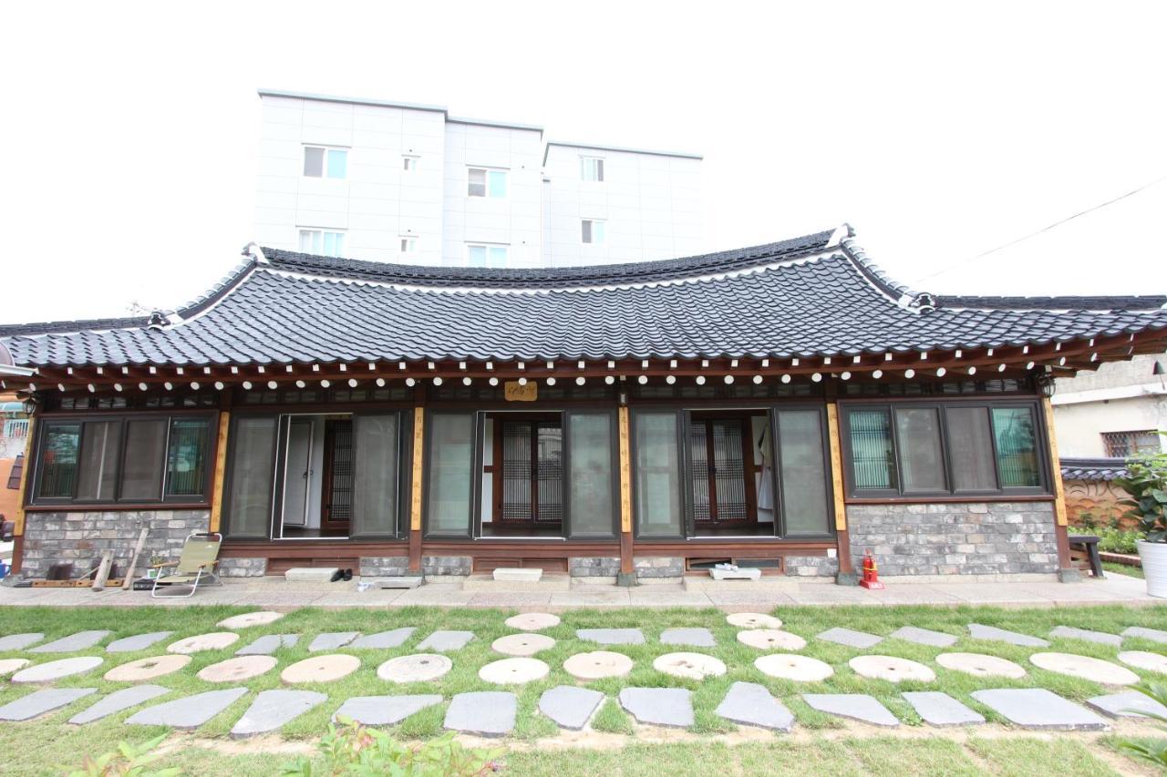Dasomchae Hanok Stay Gwangju Metropolitan City Eksteriør bilde